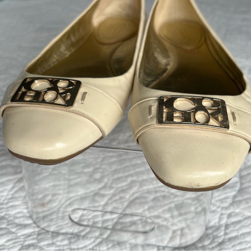 Coach Flats - Picture 6 of 10